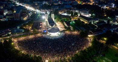 Thank God for the Rock that is Medjugorje at a Time of yet Another Clerical Sex Abuse Crisis… Youth Festival Opens with 50,000 Young Voices. These our the Apostles for Our Lady who Love the Catholic Church and our the “Hope of the World”