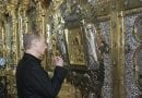 VLADIMIR PUTIN KEEPS ICON OF THE VIRGIN MARY IN HIS PRIVATE OFFICE – WHY IT MATTERS