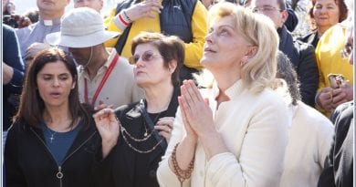 July 2, 2017 Medjugorje Message – Video of Mirjana’s Apparition – Shocking Screams from Possessed Woman as Our Lady Appears  (Caution seeking confirmation of authenticity of Video)