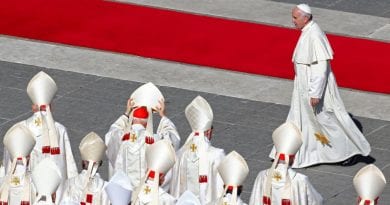 Pope says he’s saddened by ‘perfect’ Catholics who despise others…”Jesus’ love toward the sick and the marginalized “baffles his contemporaries”