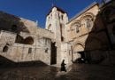 Protest: Jerusalem Christians Unite … to Close Church of the Holy Sepulchre..Sad Times