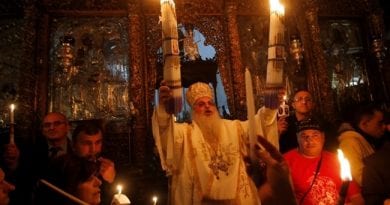 The Holy Fire Miracle in Jerusalem by Christ’s tomb. Flame Appears Every Year on “Great Saturday” Before Easter….Miracle Broadcast Live on Russian TV…Claim: If Blue Flame Fails to Appear the Apocalypse Is Near