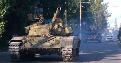 Sensational Claim : Ukranian President Sounds WW III Alarm: Russian tanks ‘just 11 MILES from border amid fears of imminent INVASION’