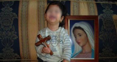 Medjugorje: Our Lady saved this child from abortion…The Miraculous Handkerchief on the Belly…The doctors commented: “Science can not explain what happened!”