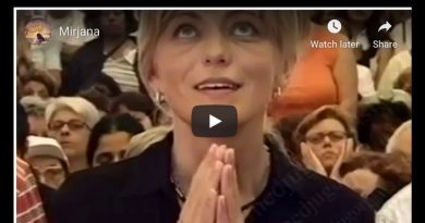Fascinating upclose Video of Modern day Medjugorje visionary…A Christimas message “Through prayer, love and sacrifice the Kingdom of God is in your hearts, then your life is joyful and bright.”