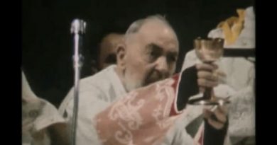 Rare and Moving Video of St. Padre Pio’s Last Mass – Footage was taken just hours before his death.