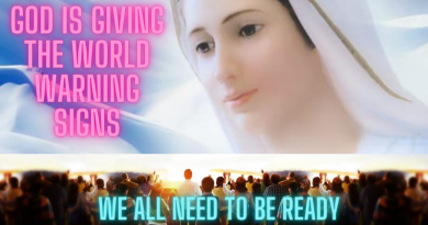 GOD IS GIVING THE WORLD WARNING SIGNS | WE ALL NEED TO BE READY