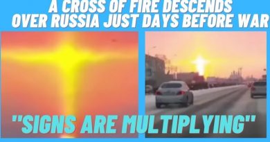 SIGNS OF THE SECOND COMING  | CROSS OF FIRE DESCENDS OVER RUSSIA JUST DAYS BEFORE WAR
