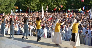 Pope Gives Important Message to Pilgrims in Medjugorje for Youth Festival
